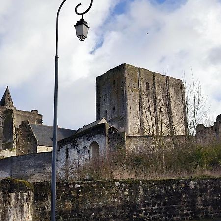 Le Studio De La Pouletterie Loches Kültér fotó